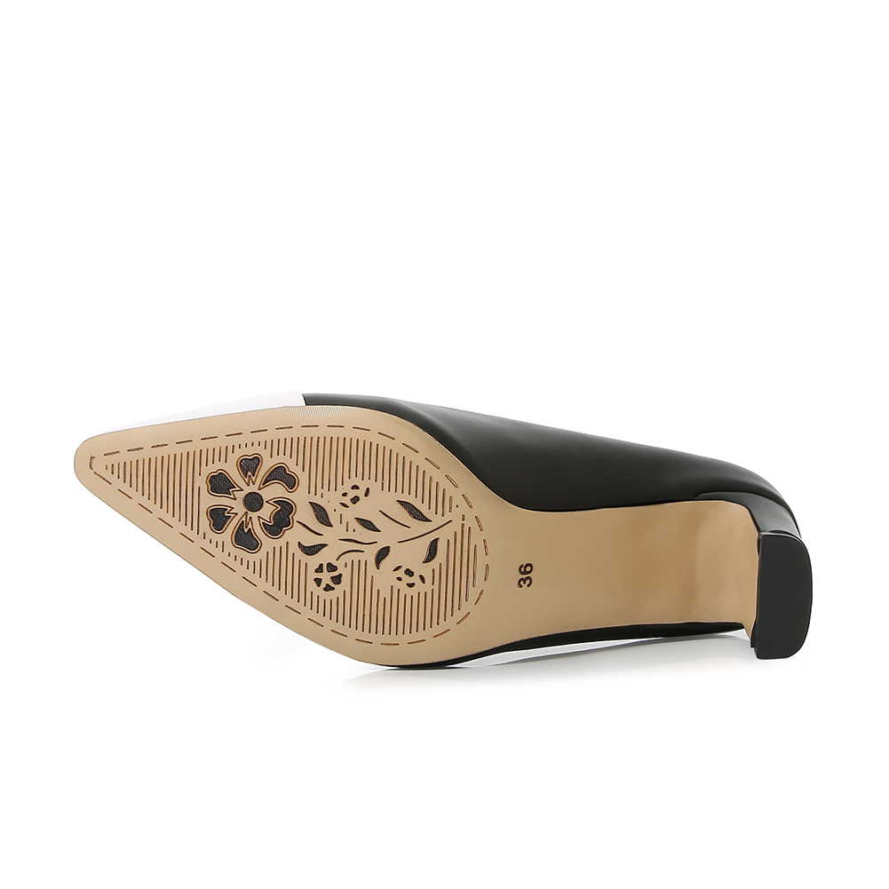 Décolleté con tacco grosso da  - Court Heel Pointed recensione e prezzo
