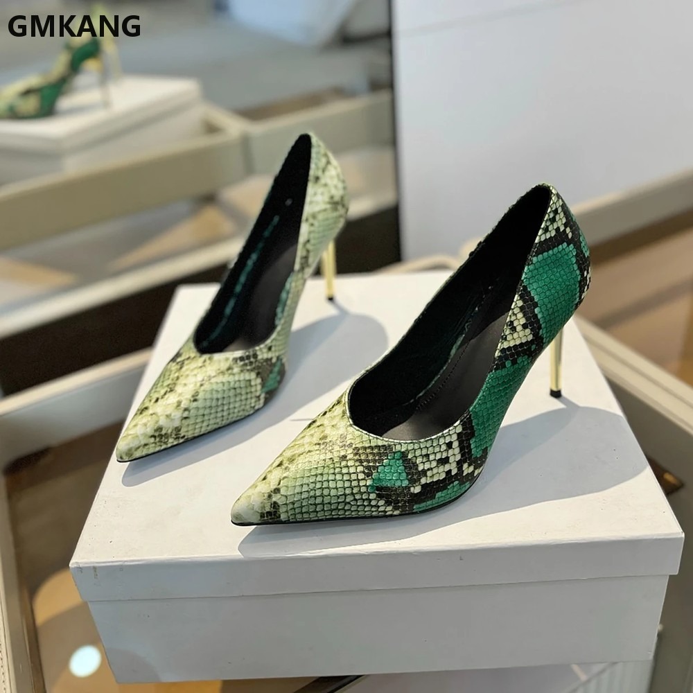 Scarpe da donna con stampa ser - Court Heel Pointed recensione e prezzo