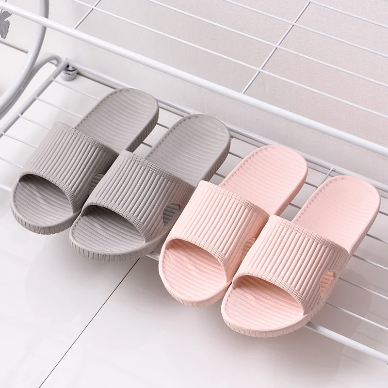 Ciabatte da casa infradito da  - Women Shoes Size To Men recensione e prezzo